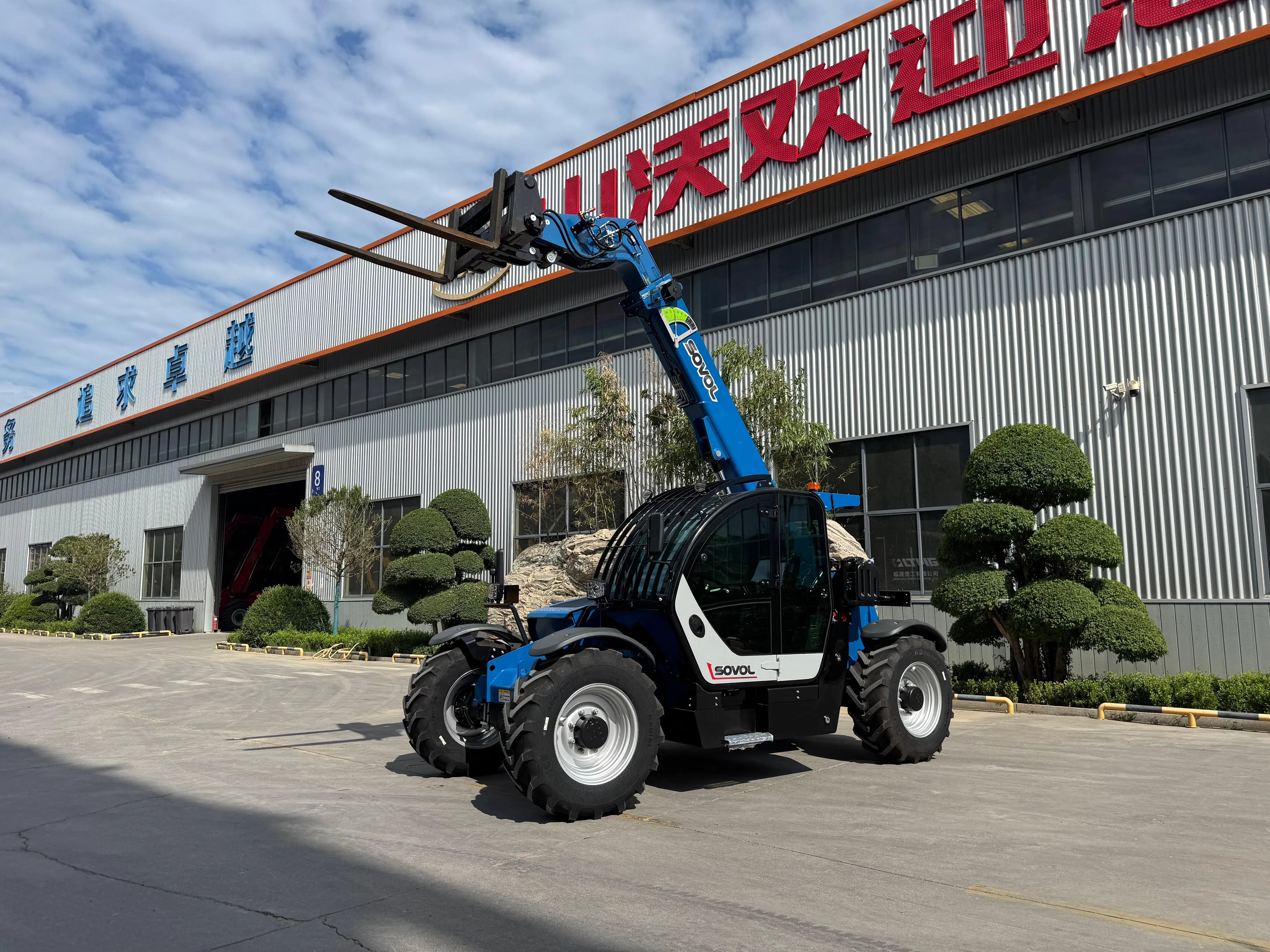 SOVOL SW735 telehandler completed at the Qingzhou factory for export to Germany.